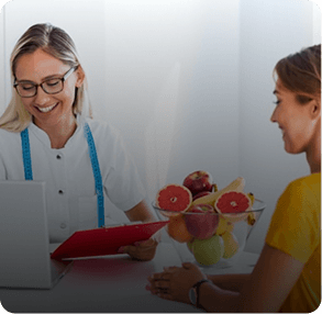 Nutritionist discussing healthy eating with a patient